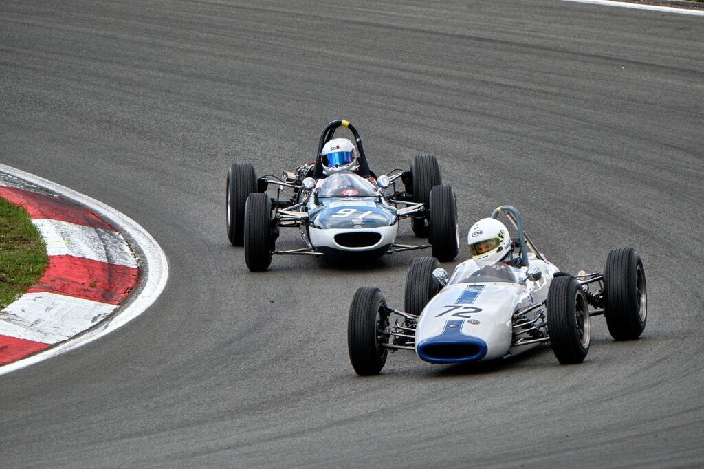 race car, formula 1, historical-4433730.jpg